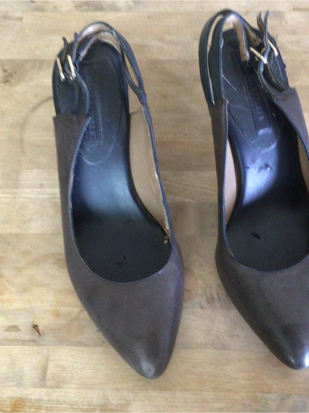 Banana Republic deep suede blue Pointed Toe Slingback Pumps in 7 1/2